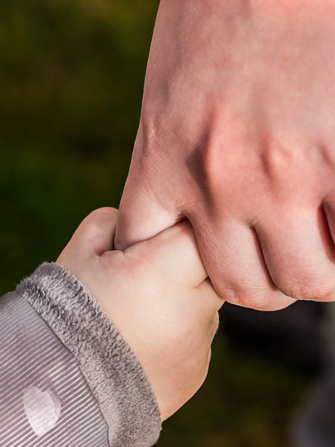 Casal com filho pequeno — seguro de vida em Campo Grande MS